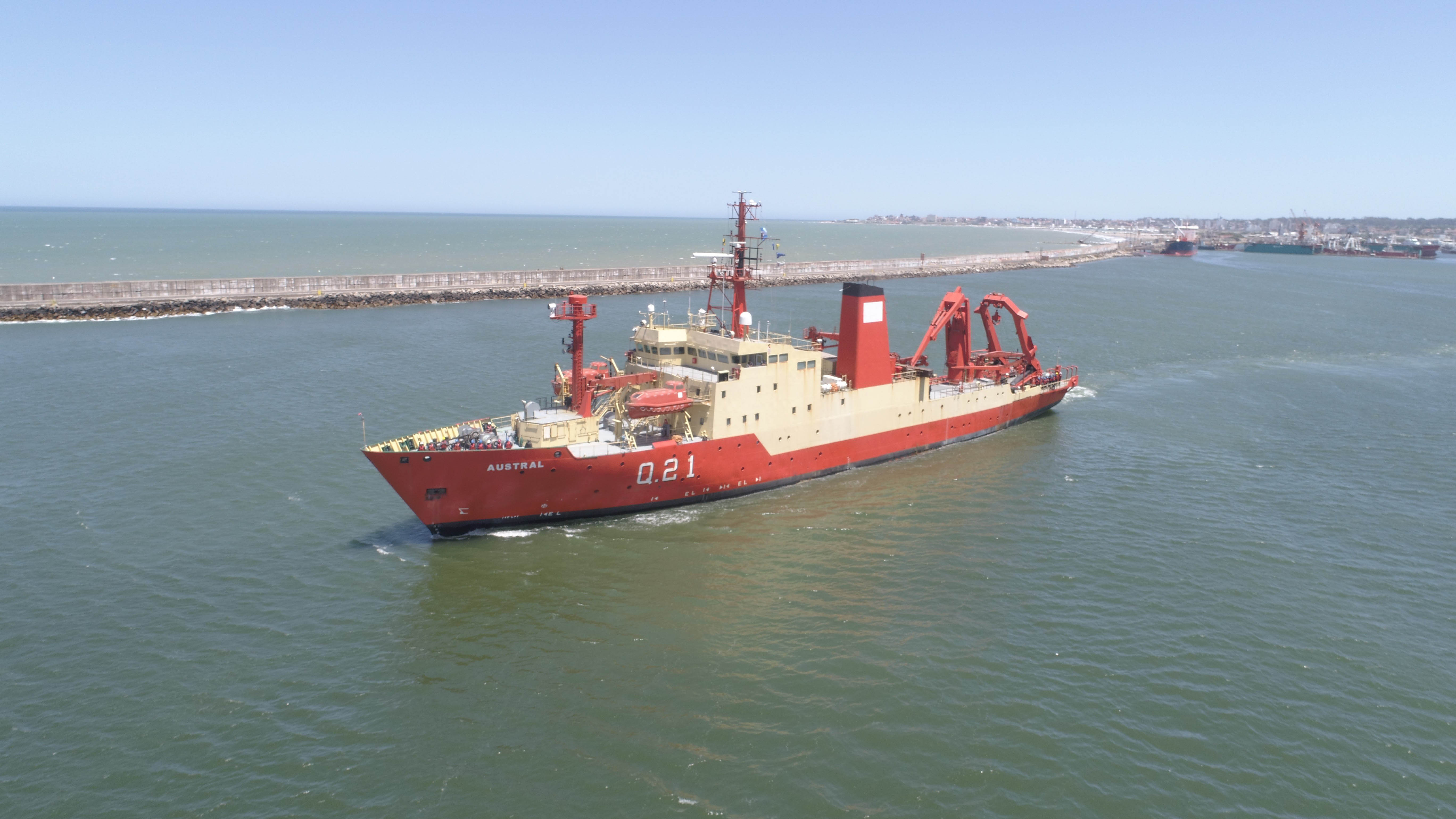 Buque A.R.A. Austral